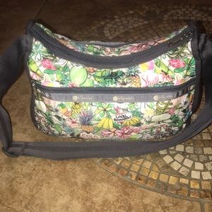 Lesportsac hawaii exclusive aloha market